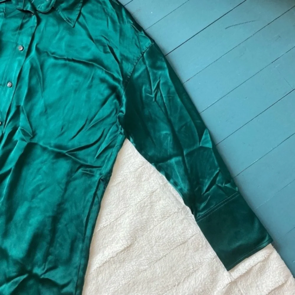 ❌SOLD❌ Banana Republic NEW Muse Silk Maxi Shirtdress in Emerald Green size L - Picture 7 of 17